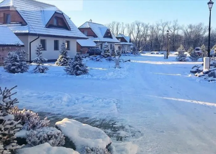 Villa Rocky View
