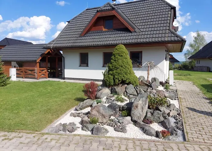 Villa Rocky View